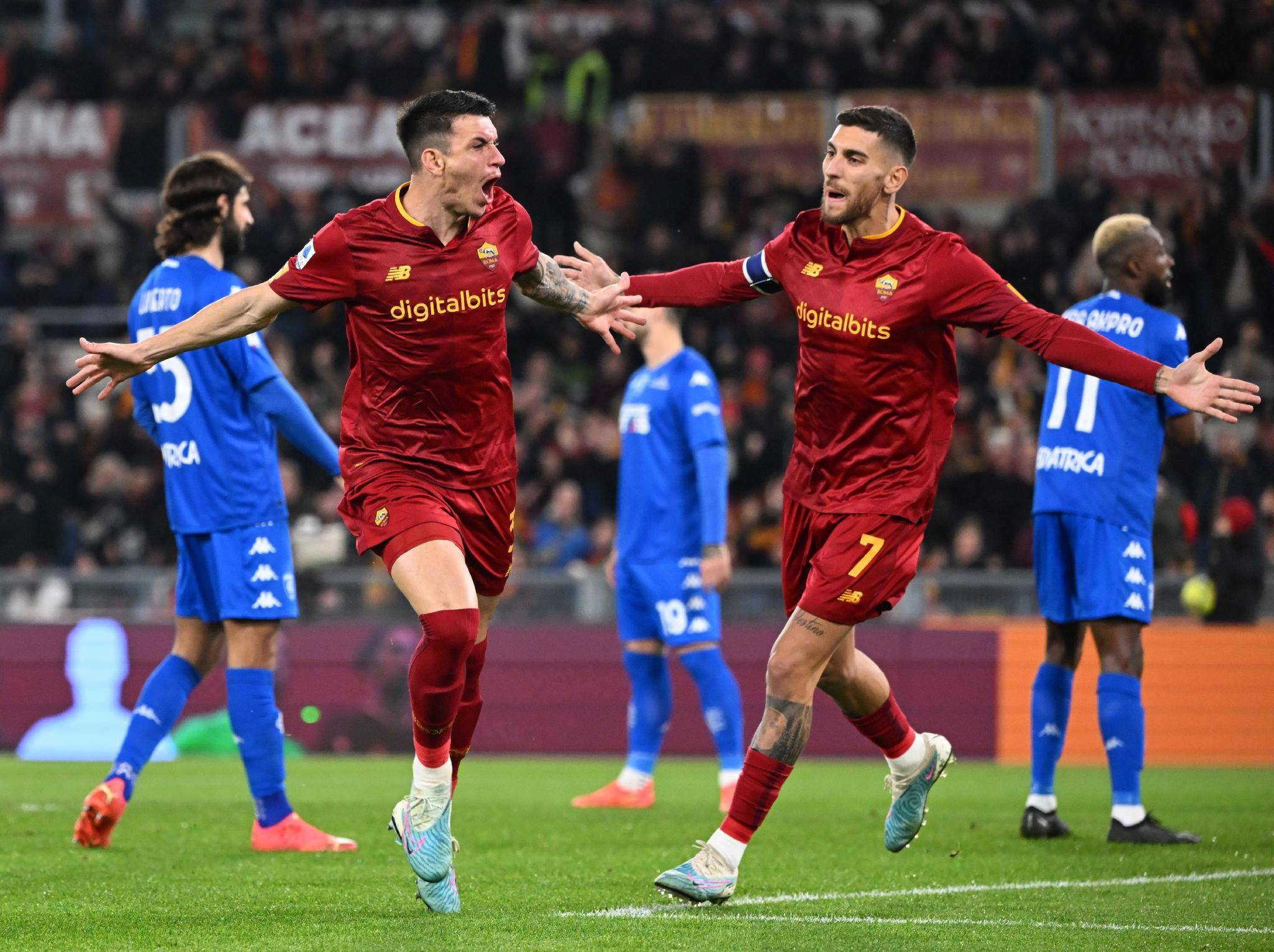 包含意大利队长连场进球，力压英格兰晋级欧洲杯四强的词条