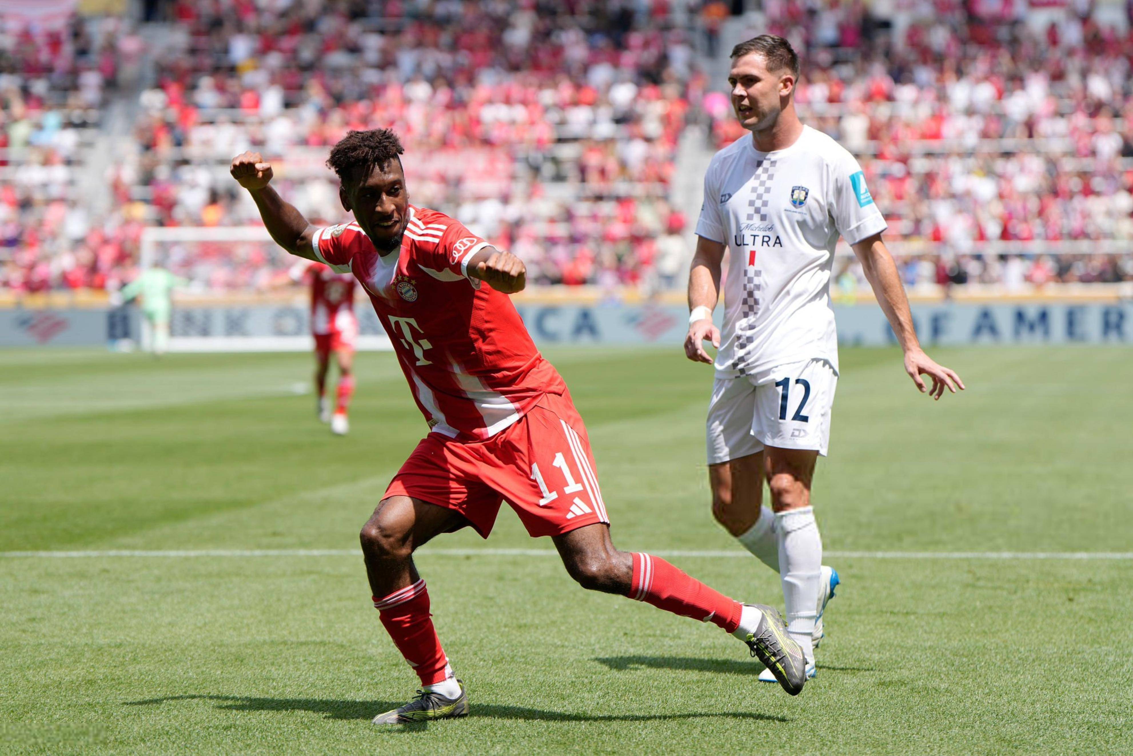 拜仁再度上演帽子戏法，海港后防线成筛子！的简单介绍